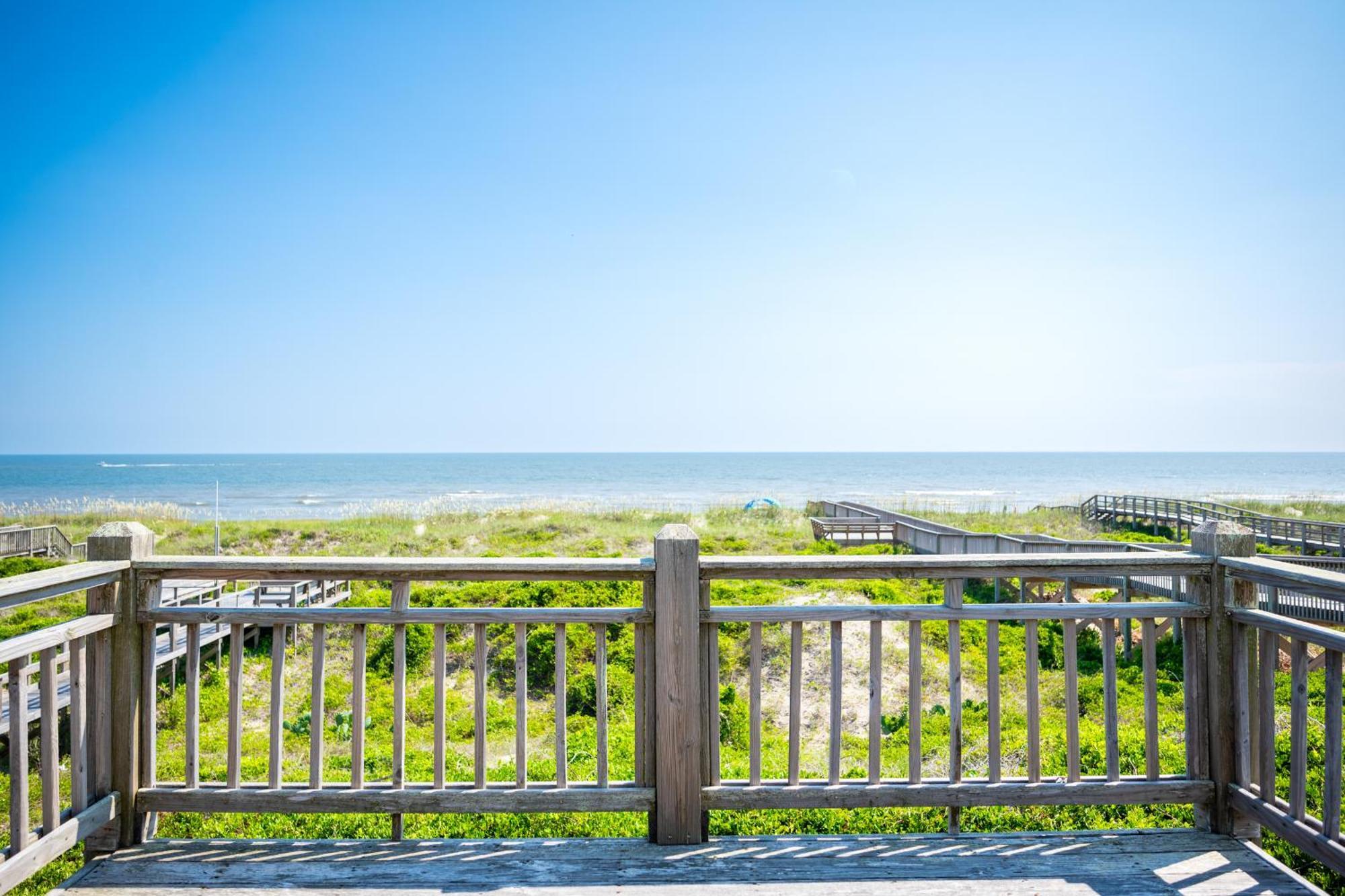 Beach Buzz By Oak Island Accommodations Caswell Beach المظهر الخارجي الصورة